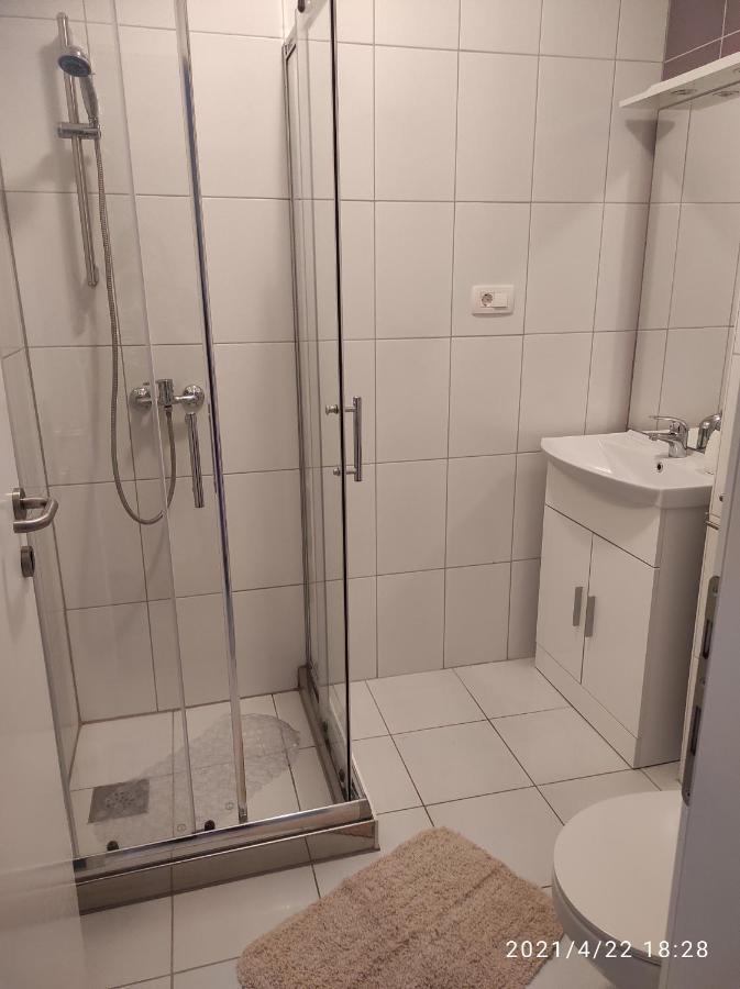 Apartmani Quattro Starigrad Paklenica Extérieur photo
