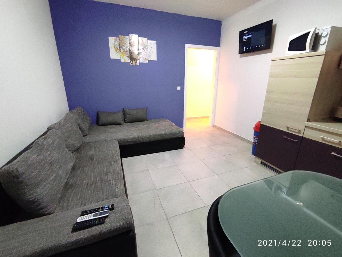 Apartmani Quattro Starigrad Paklenica Extérieur photo
