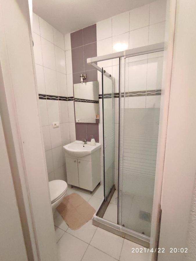 Apartmani Quattro Starigrad Paklenica Extérieur photo