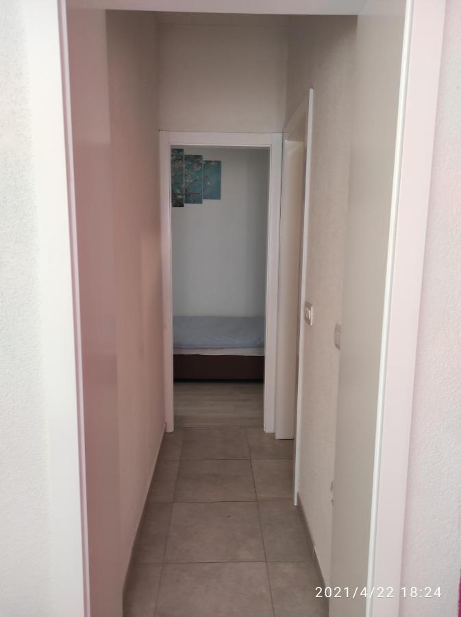 Apartmani Quattro Starigrad Paklenica Extérieur photo